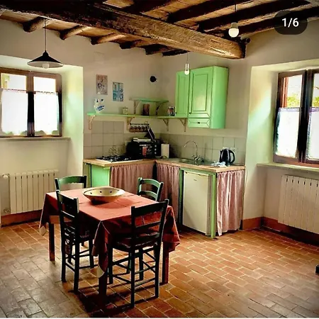 Apartment Il Vicolo In The Village Manziana