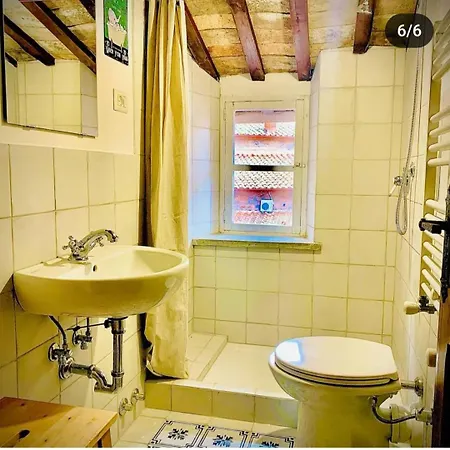 Il Vicolo In The Village Apartment
